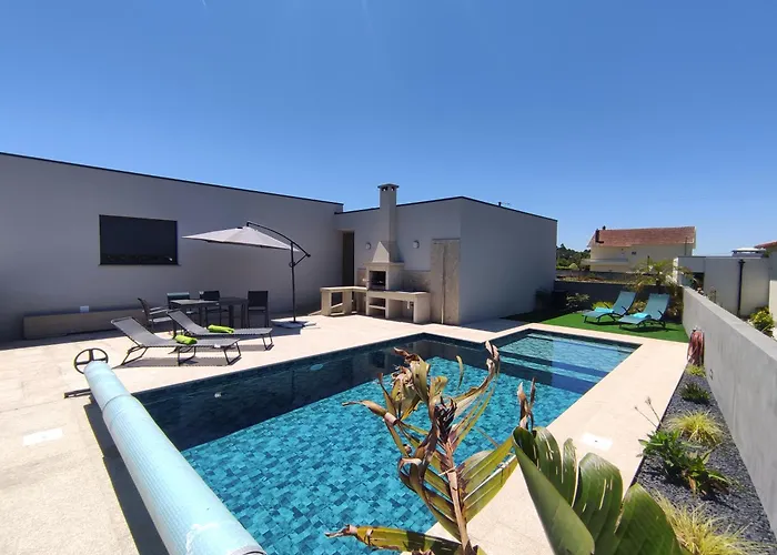 Antas Villa Family